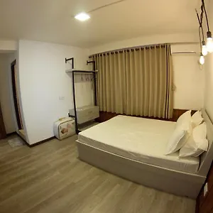3* Hotel Elegant