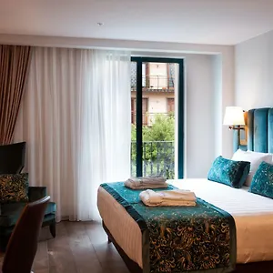 Boutique Elke Superior 4* Сан-Фелиу-де-Гишольс